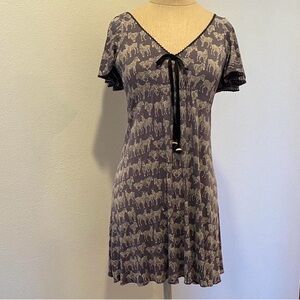100% Silk. Sarah. Dress. Size 2